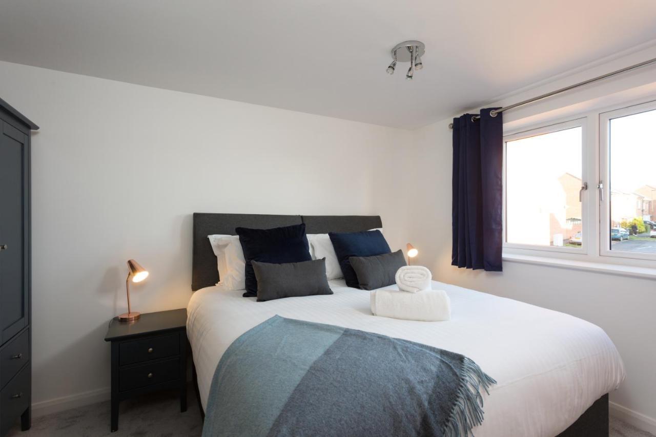 The Aura * York
